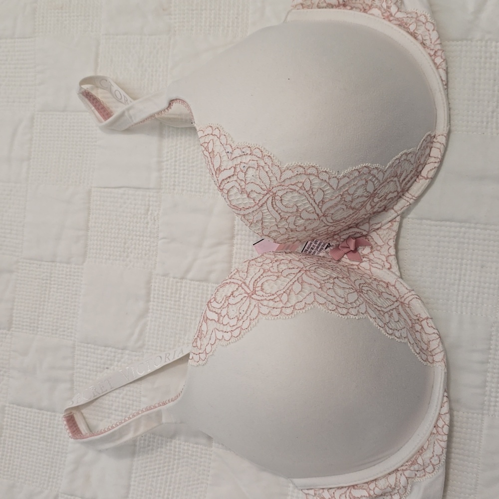 Victoria Secret Bra
